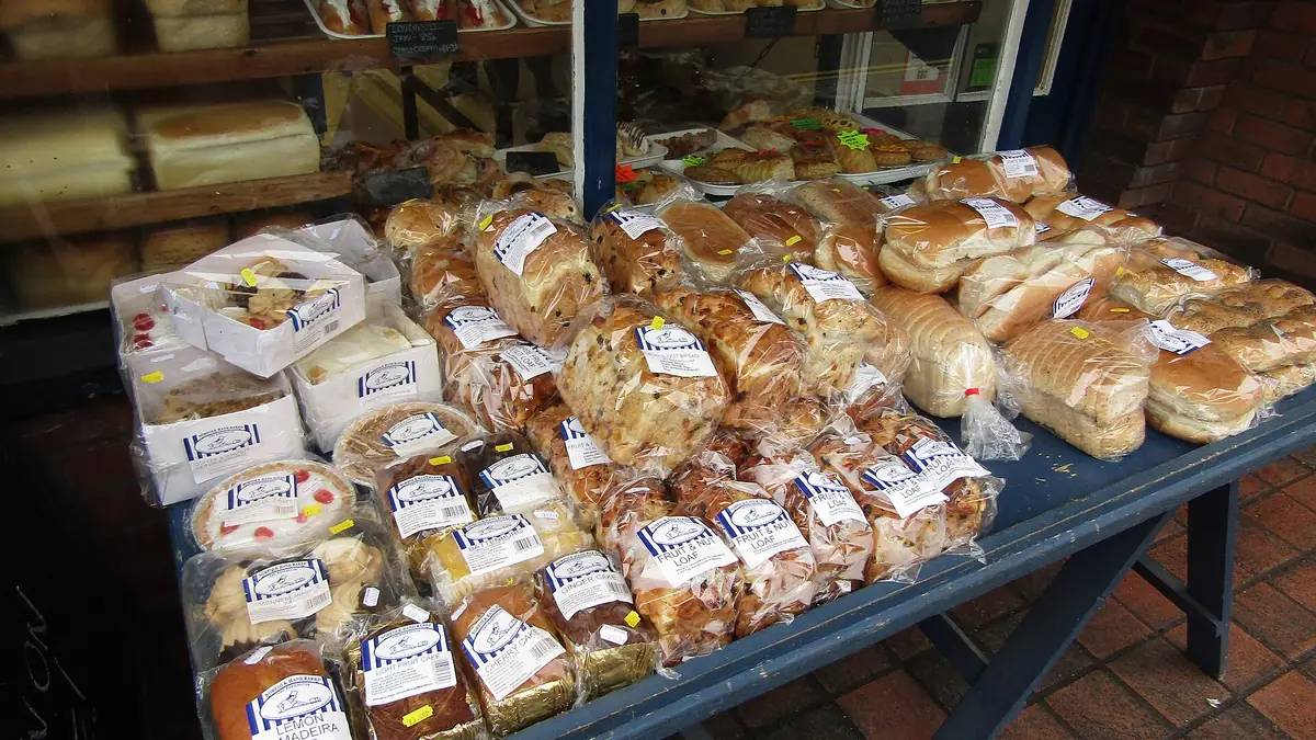 Tina's Corner Bakery – bakery in Longridge town centre